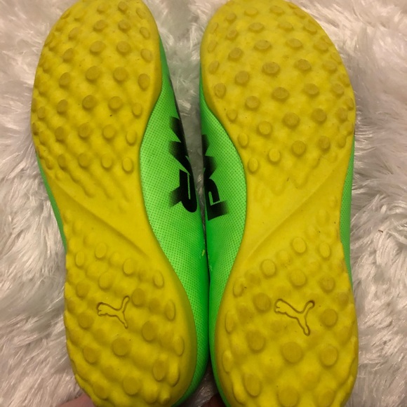 Puma Indoor Soccer Evo Power Cleets Neon - Picture 4 of 4